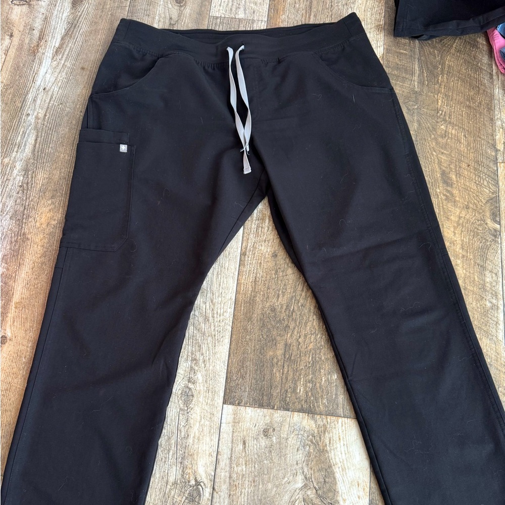 Figs Kade cargo in good used condition